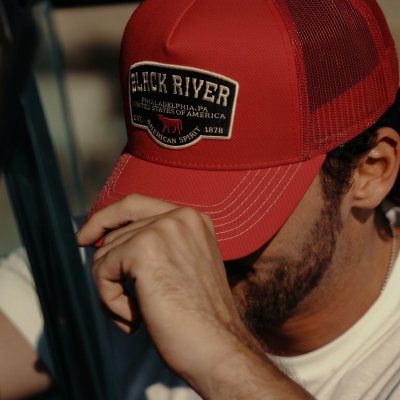 Kap - Black River Foundry Trucker (rood)