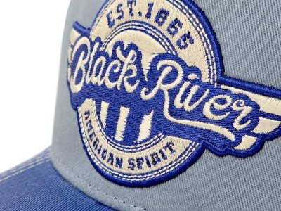 Kap - Black River Voyager Trucker (blauw)