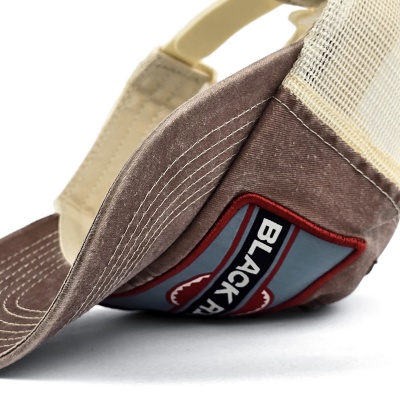 Kap - Black River Dayton Washed Trucker (bruin)