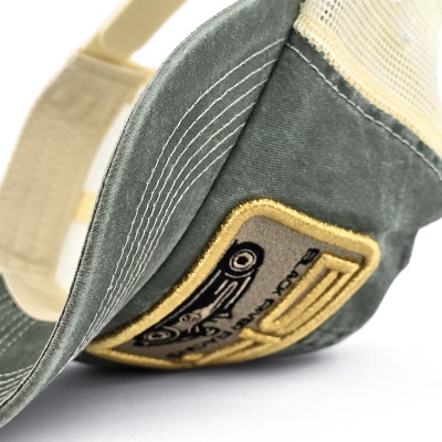 Kap - Black River Racer Washed Trucker (donkergroen/room)
