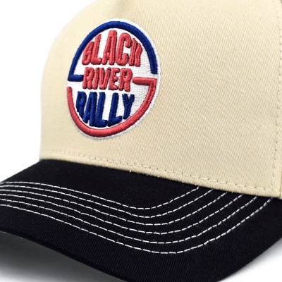 Kap - Black River Rally Cotton Snapback (crème/zwart)