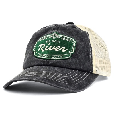 Kap - Black River Sacramento Washed Trucker (zwart/crème)