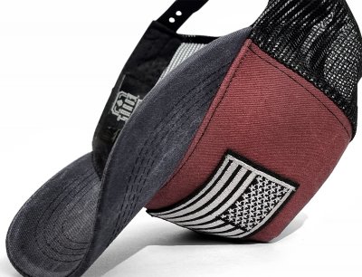 Pet - Gårda Flag Denim Trucker Cap (rood/blauw)