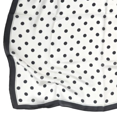 Sjaaltje - Gårda Polka Dot Satin Scarf (wit)